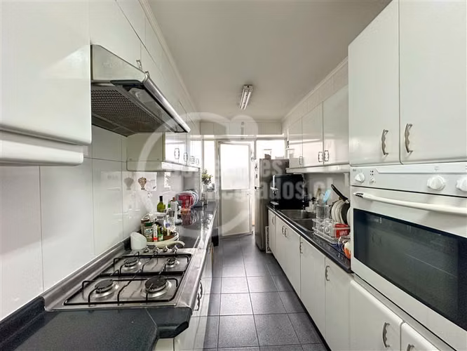 Departamento en venta de 4 dorm. en Vitacura