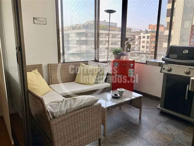 Departamento en venta de 4 dorm. en Vitacura