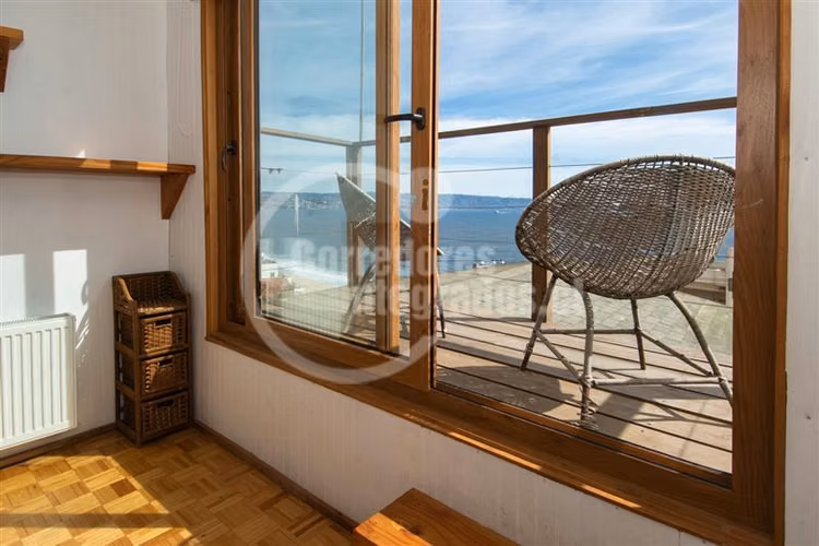 Venta Casa Viña del Mar, Reñaca, primera vista al mar.