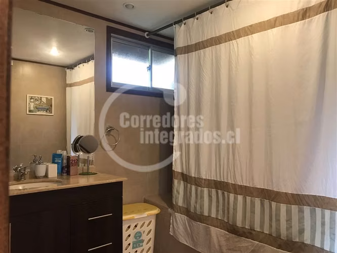 Casa en venta de 4 dorm. en Paine