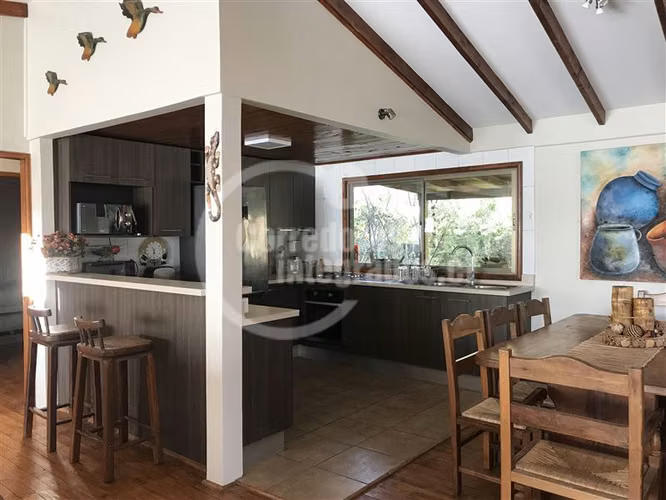 Casa en venta de 4 dorm. en Paine