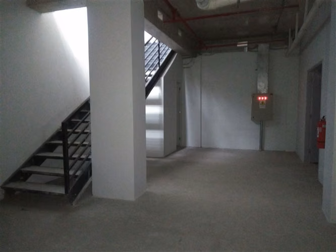 Local Comercial en venta en Vitacura - Imagen 4