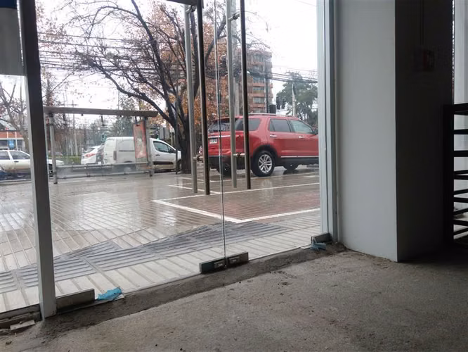 Local Comercial en venta en Vitacura