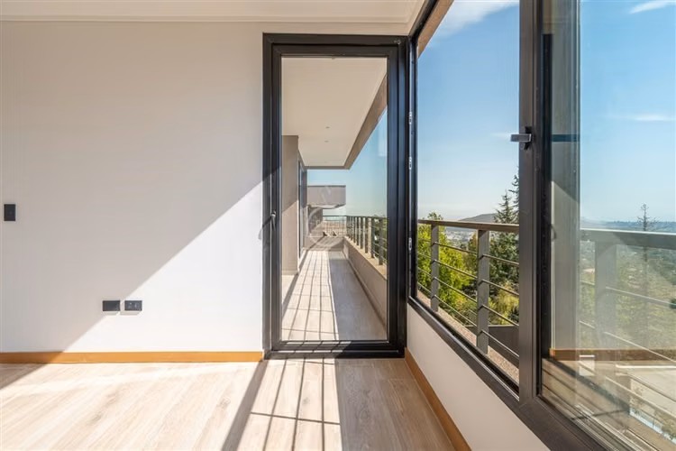 Casa en arriendo en Lo Barnechea