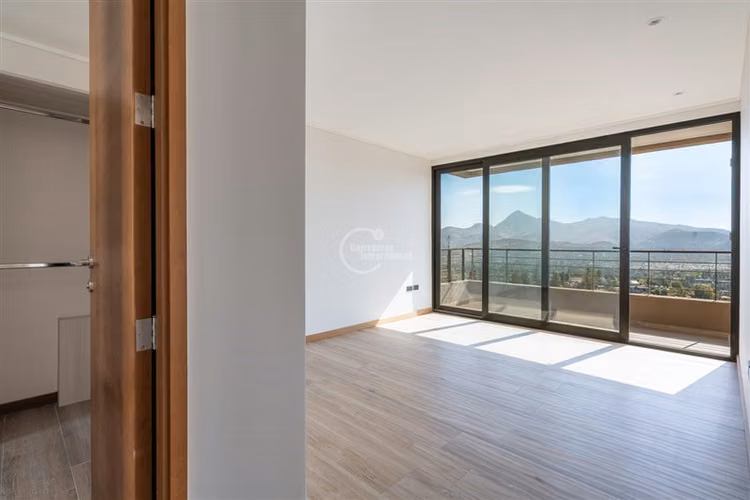 Casa en arriendo en Lo Barnechea