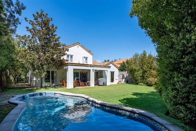 Casa en venta de 5 dorm. en Colina - Imagen 2