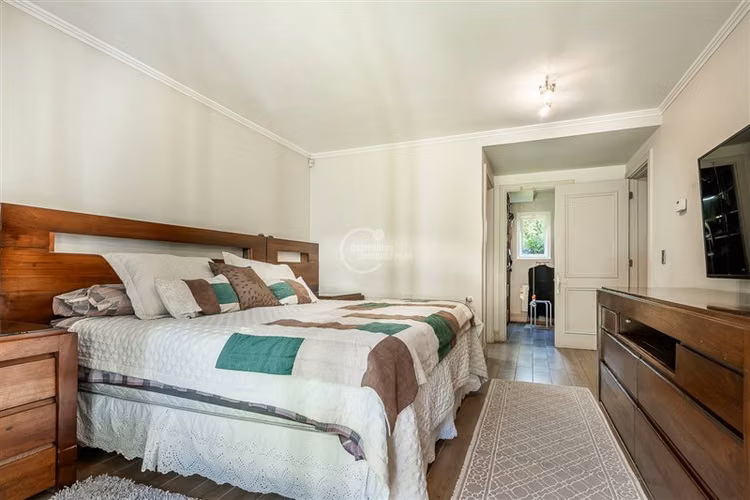 Casa en venta de 5 dorm. en Colina
