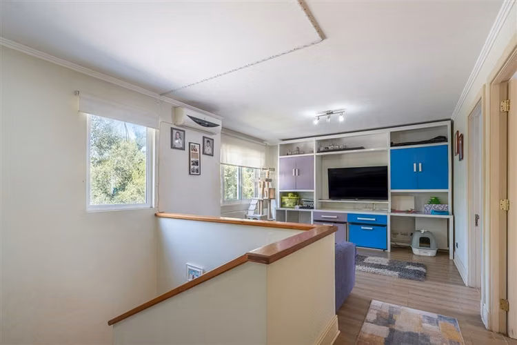 Casa en venta de 5 dorm. en Colina