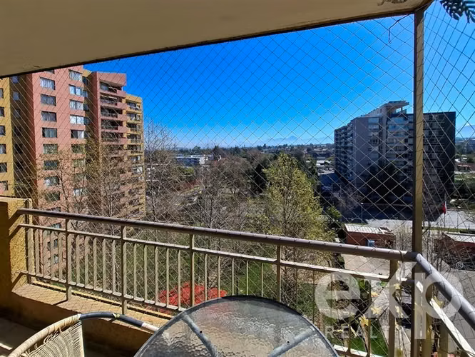 Amplio 4D + 2B con terraza, bodega y gran entorno familiar