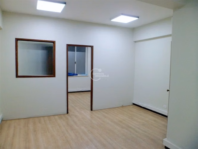 Oficina en arriendo frente al Banco Central Santiago - Imagen 10