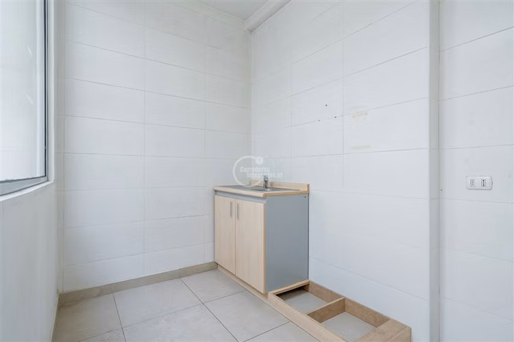 Local Comercial en arriendo en Lo Barnechea