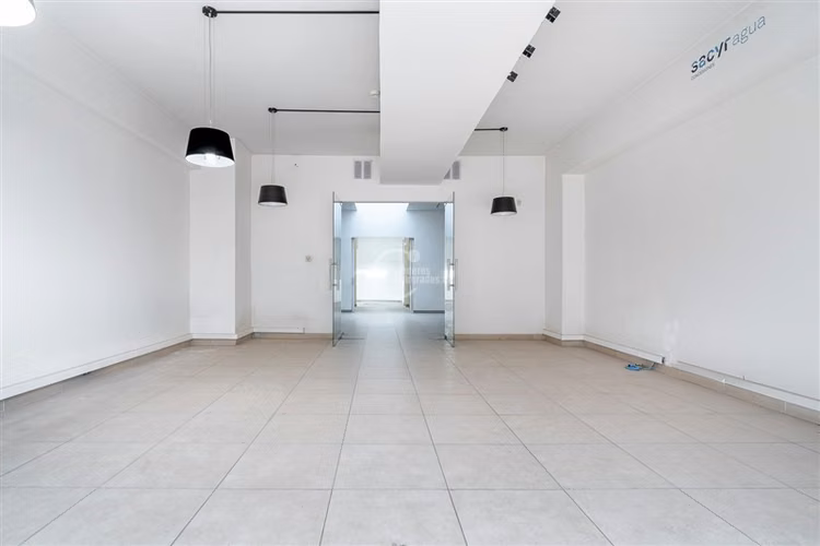 Local Comercial en arriendo en Lo Barnechea