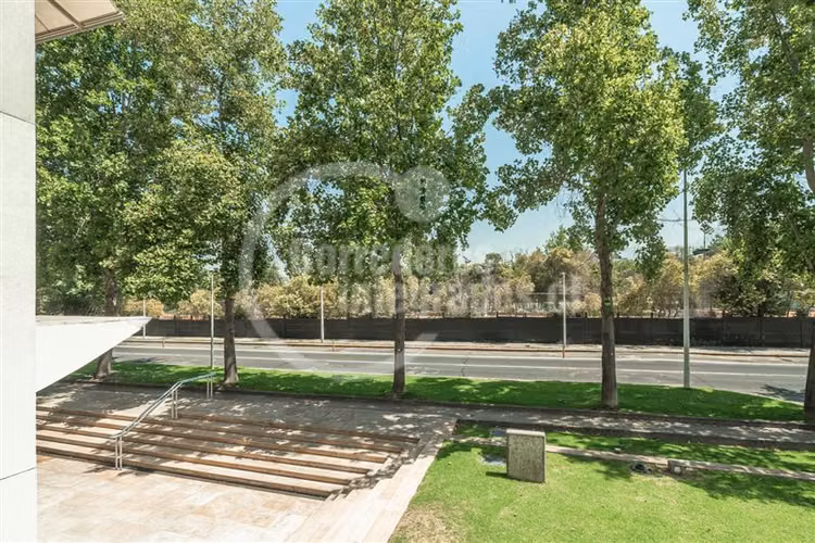 Departamento en venta de 5 dorm. en Las Condes