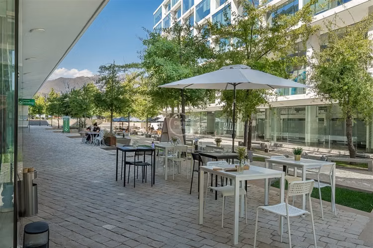 Local Comercial en venta en Lo Barnechea