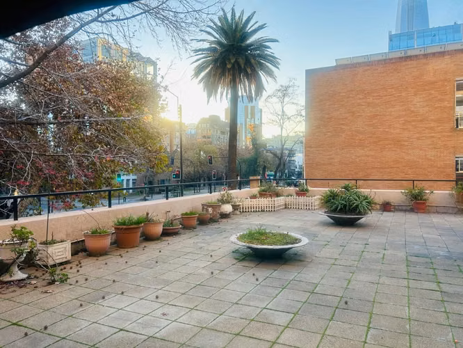 180 m2 Terraza / 300 m2 totales /Los Leones / Lota - Imagen 5