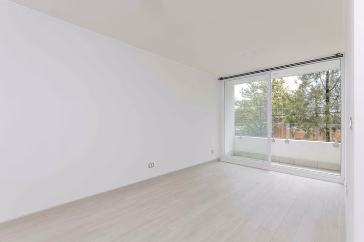 Av. María 6415 (1 Est /1 Bod) [1280-3]