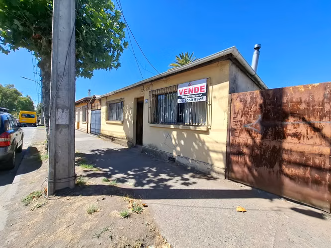 EN VENTA CENTRICA PROPIEDAD  998 mtrs2 AVDA. BRASIL-CHILLÁN