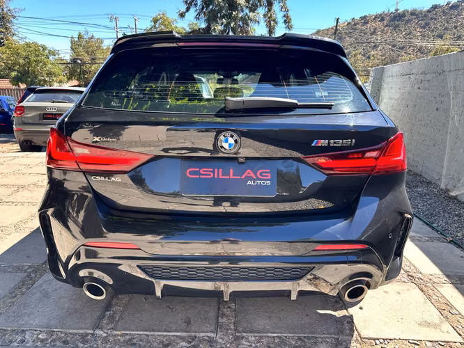 BMW M135I XDRIVE 2.0 TWIN TURBO AWD  2023