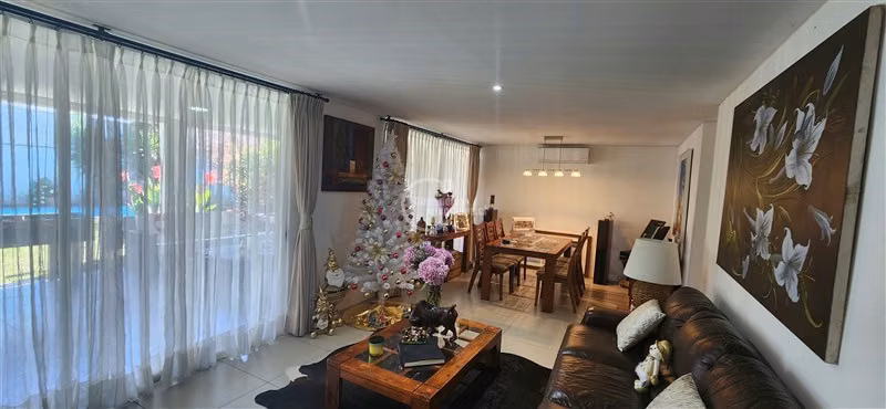 Casa en venta en Colina