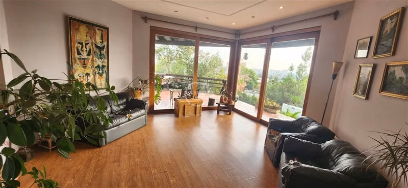Casa en venta en Las Condes - Imagen 2