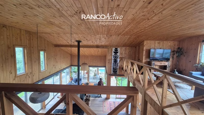 En venta casa en parcela 4 dorm y piscina cerca Valdivia