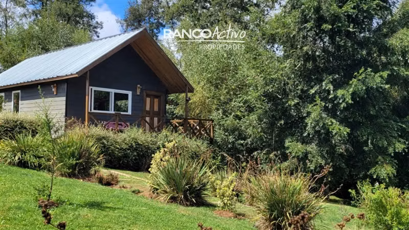 En venta casa en parcela 4 dorm y piscina cerca Valdivia
