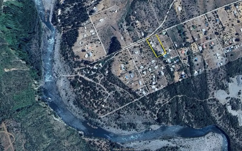 Parcela en venta con tres cabañas en San Fabián, Chillán