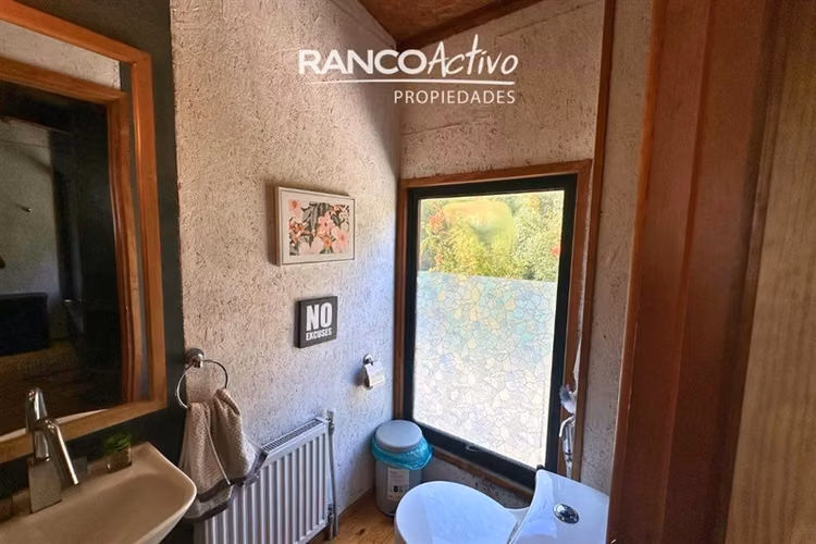 Preciosa Casa Rústica 4D, 3B en Parcela a 10 Min de Valdivia