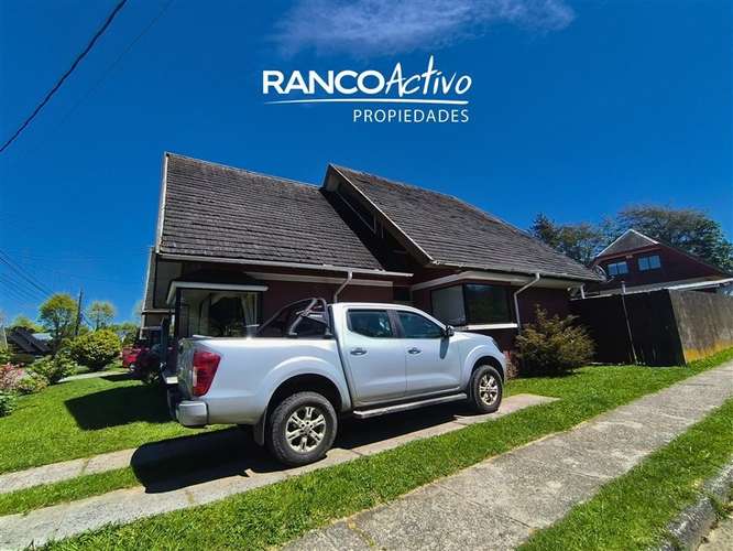 Se vende hermosa casa 4D/2B, Isla Teja, Valdivia. - Imagen 5