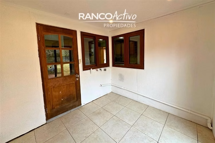 Espectacular Casa en Sector de Torobayo con 4D y 4B Valdivia