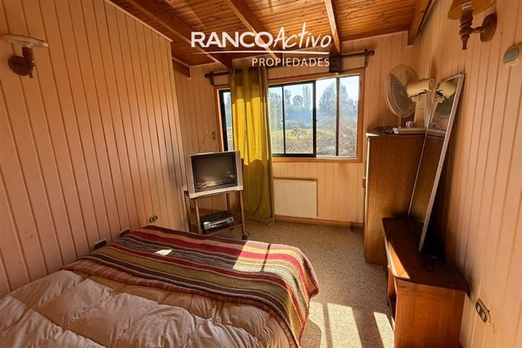 Se vende gran casa y campo agricola en Cabrero