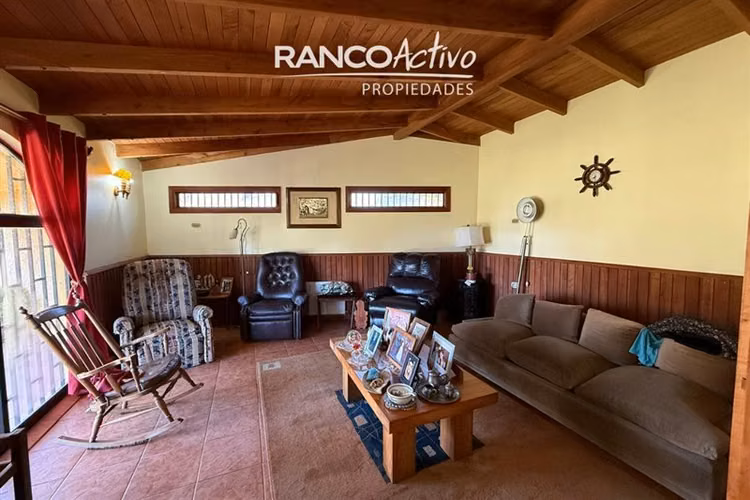 Oportunidad se vende gran casa y campo agricola en Cabrero