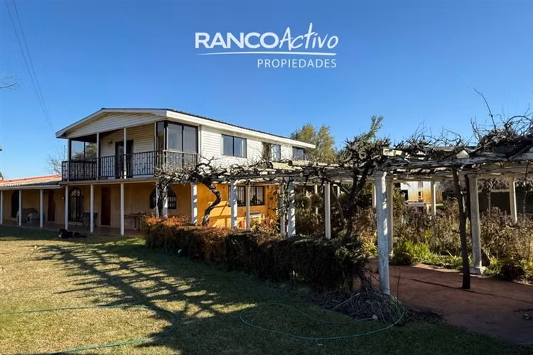 Oportunidad se vende gran casa y campo agricola en Cabrero