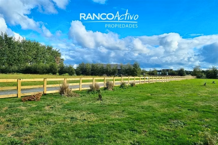 Casa y parcela en venta 4 dorm. sector Braunau, Puerto Varas