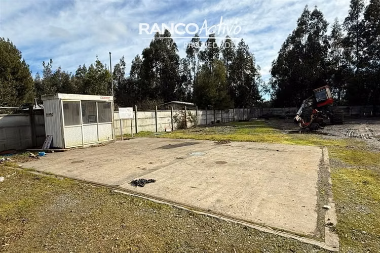 Vende Propiedad Operativa con Oficinas y Talleres en Arauco