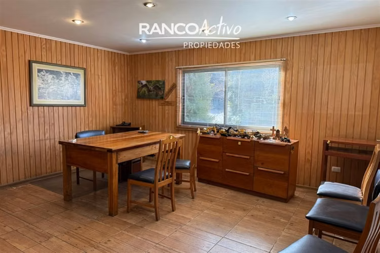 Vende Propiedad Operativa con Oficinas y Talleres en Arauco
