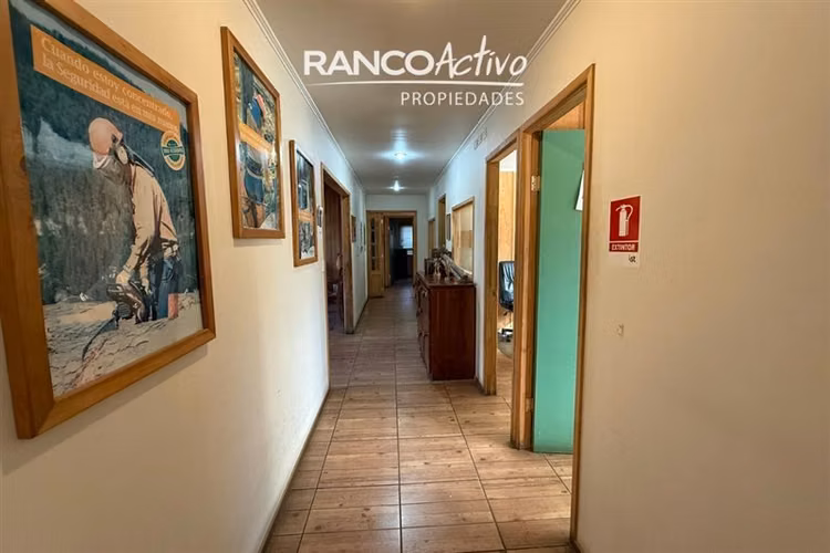 Vende Propiedad Operativa con Oficinas y Talleres en Arauco
