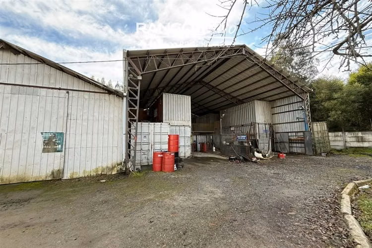 Vende Propiedad Operativa con Oficinas y Talleres en Arauco