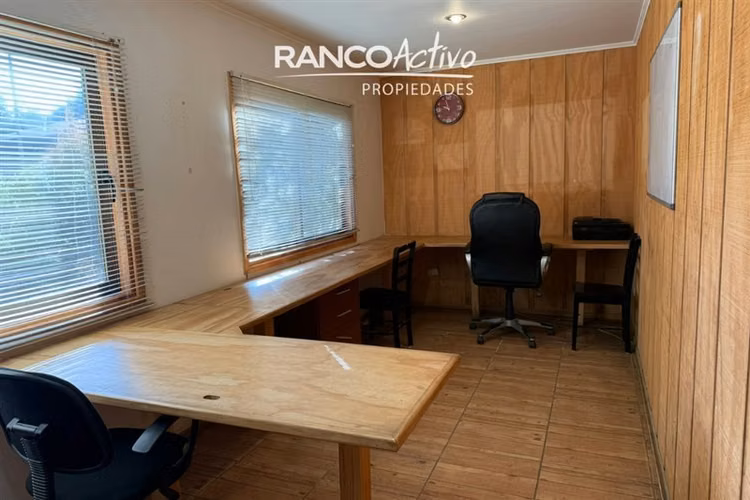 Vende Propiedad Operativa con Oficinas y Talleres en Arauco
