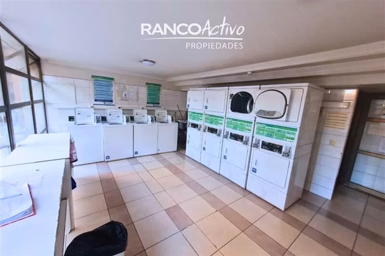 Central departamento en venta de 1 dorm a pasos de La Moneda