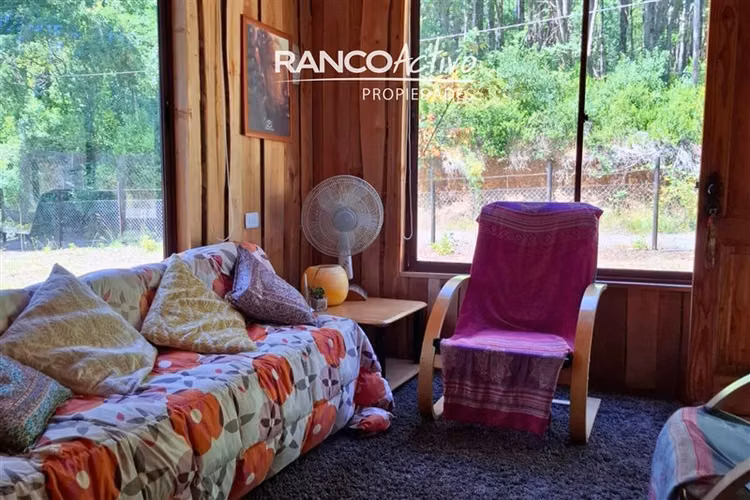 Parcela con Casa, cabaña y tinaja en venta en Villarrica