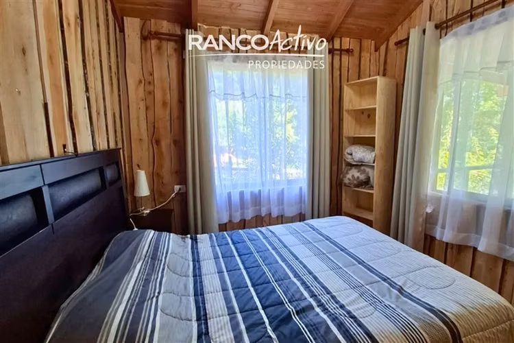 Parcela con Casa, cabaña y tinaja en venta en Villarrica