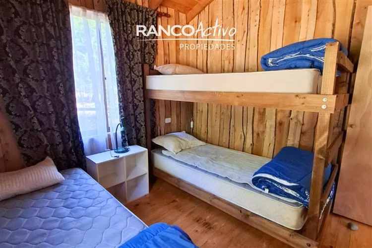 Parcela con Casa, cabaña y tinaja en venta en Villarrica
