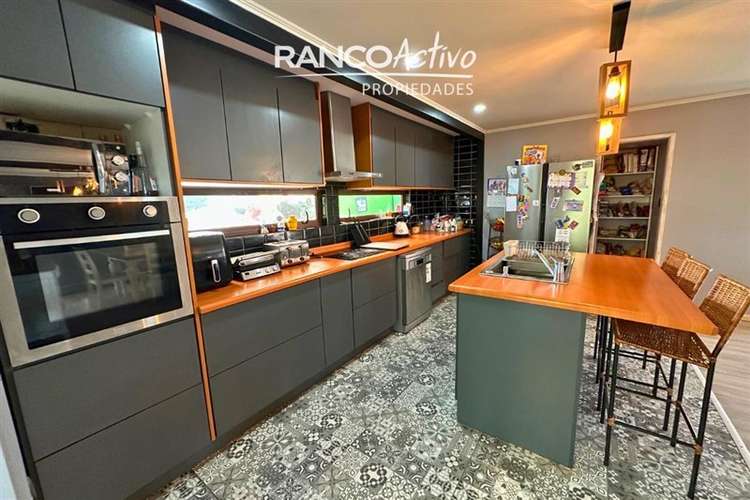 Casa en venta de 5 dorm. en Valdivia - Imagen 6
