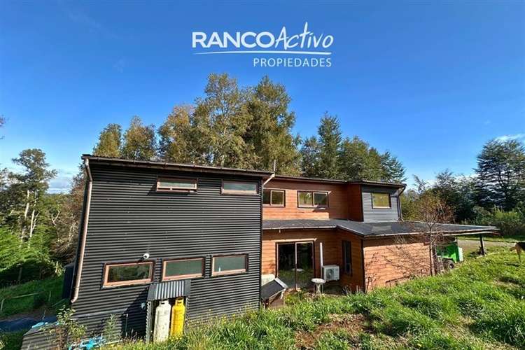 Casa en venta de 5 dorm. en Valdivia - Imagen 2