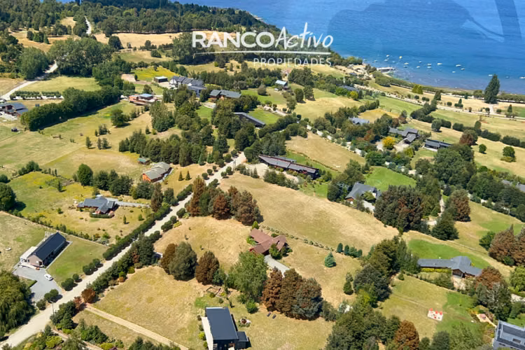 Parcela en venta de 5000 m2 Condominio San Andrés Futrono
