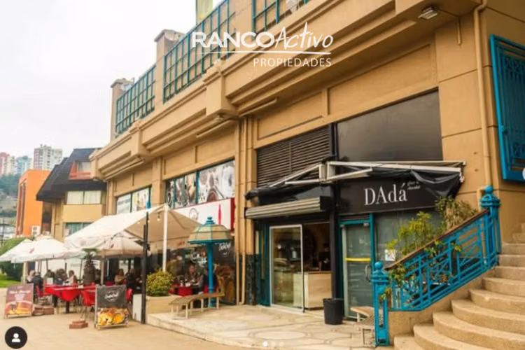 Se vende Local Comercial gran ubicación en Mall Plaza Reñaca