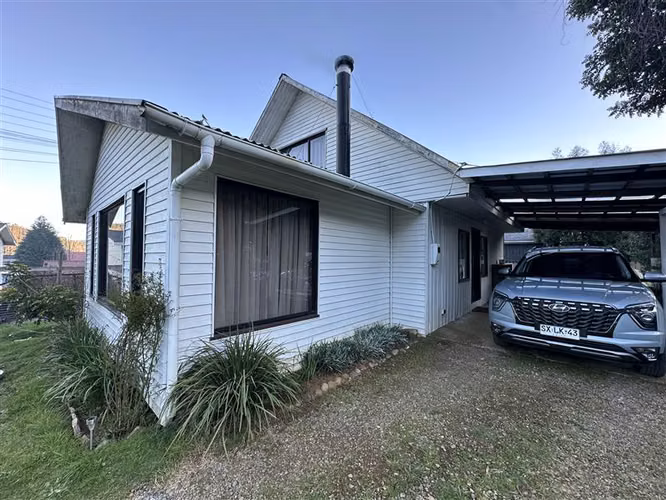 Acogedora Casa en Venta en Valdivia 5D, 2B