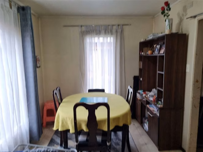 Gran oportunidad, terreno con cuatro casas