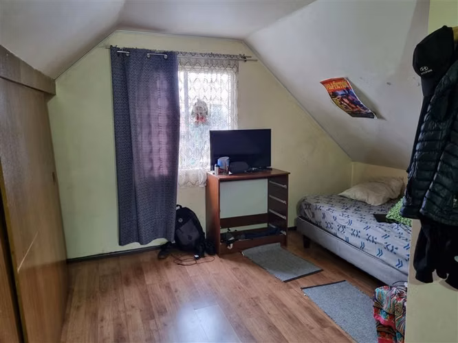 Gran oportunidad, terreno con cuatro casas